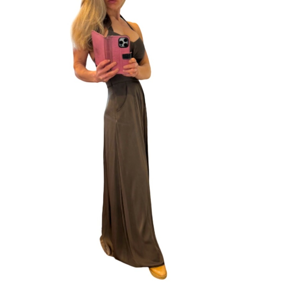 Rachel Zoe silk olive 🫒 green dress. Perfect for any occasion! Size 0